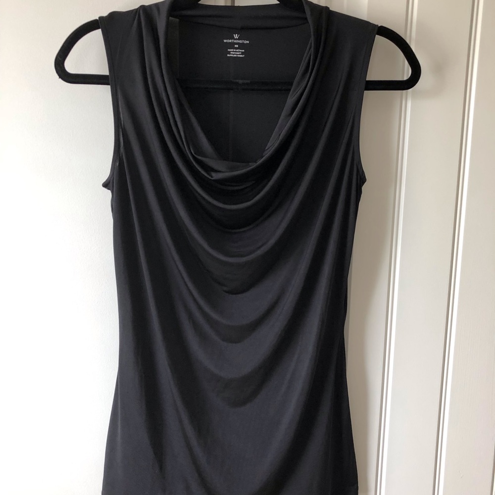 Black sleeveless top